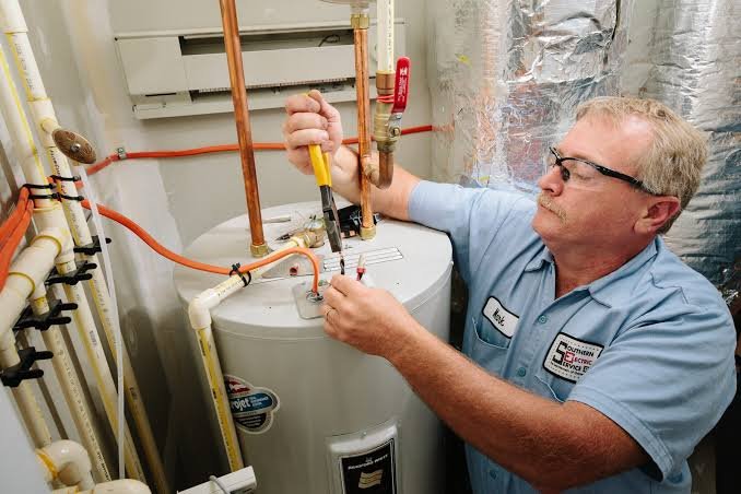 Expert Water Heater Install Services in Springfield, VA