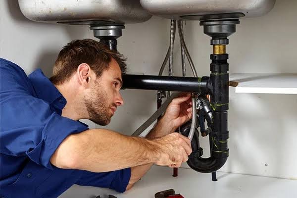 Choosing the Right Plumber in Alexandria, VA